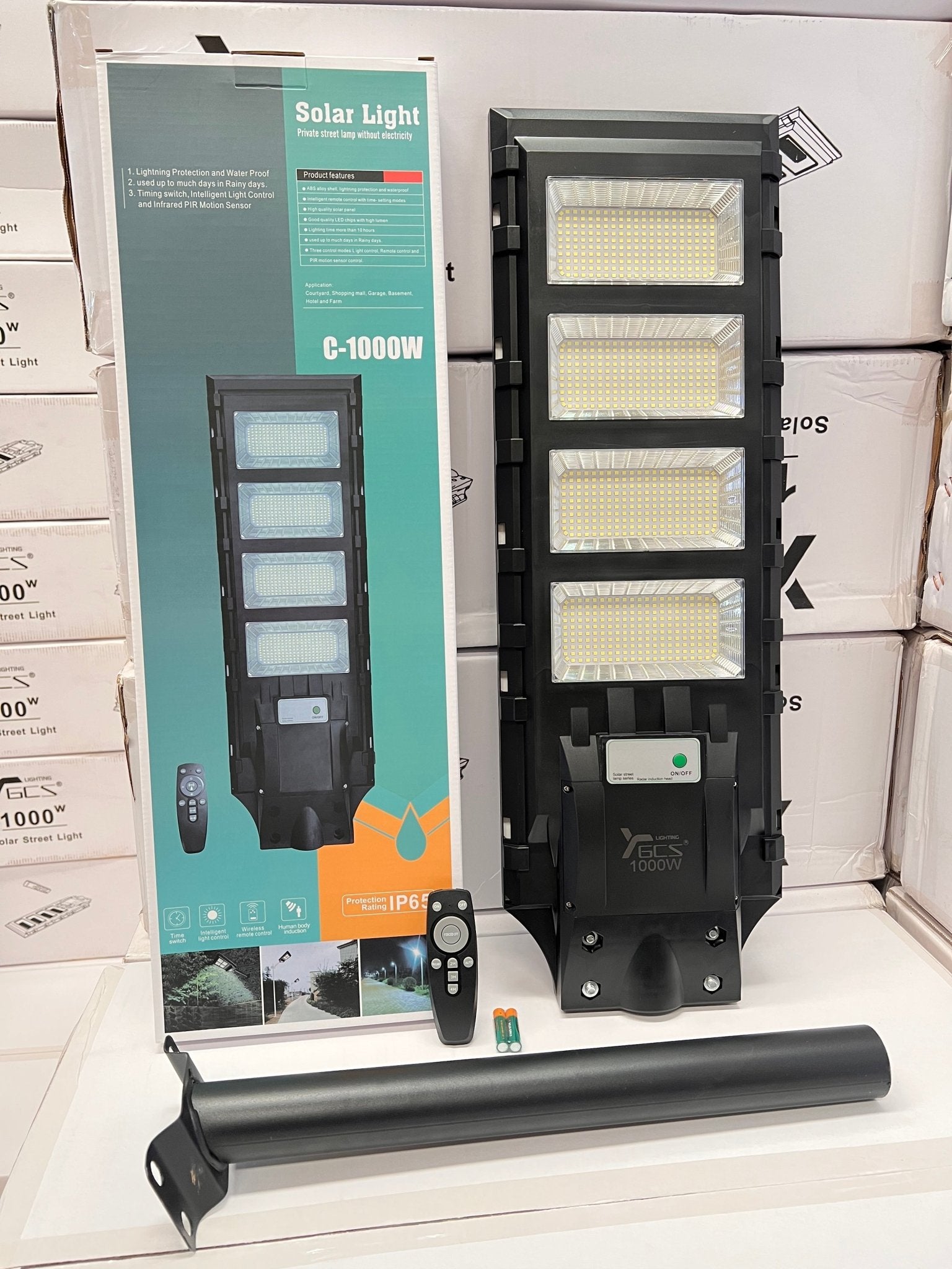 Foco Faro Solar LED 1000W con Control Remoto - Inversiones Austral ecommerce