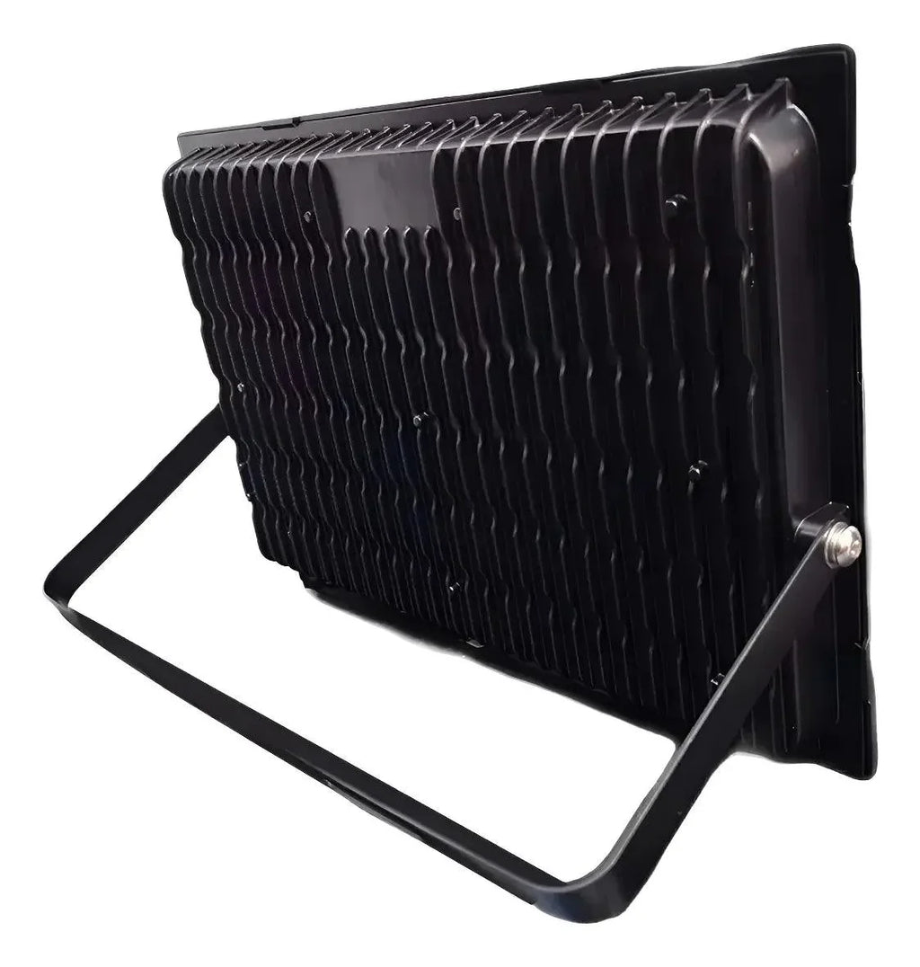 Foco Reflector de area LED IP65 150W, Exterior,Blanco Neutra 220V, Ultra delgado - Inversiones Austral ecommerce