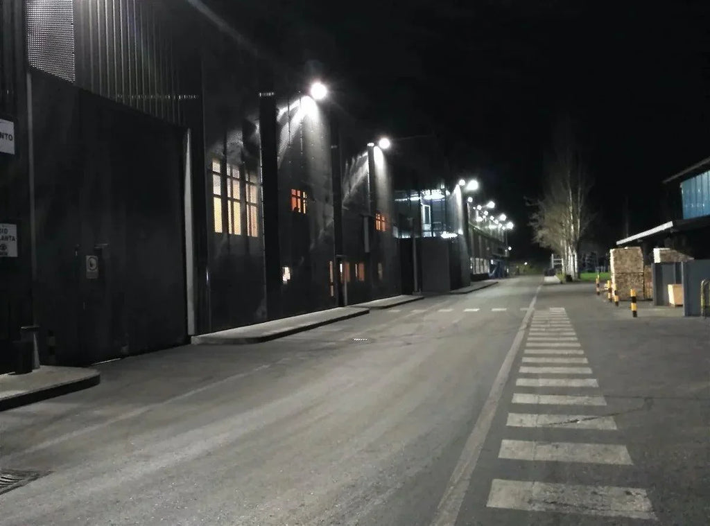 Foco Reflector de area LED IP65 150W, Exterior,Blanco Neutra 220V, Ultra delgado - Inversiones Austral ecommerce